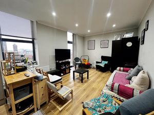 Photo 7- click for photo gallery